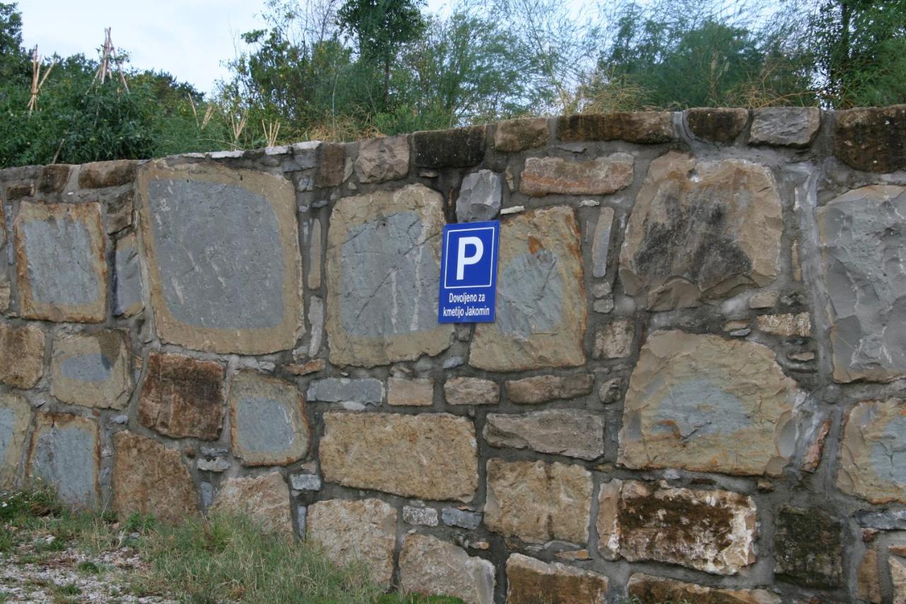 Jakomin * Koper
